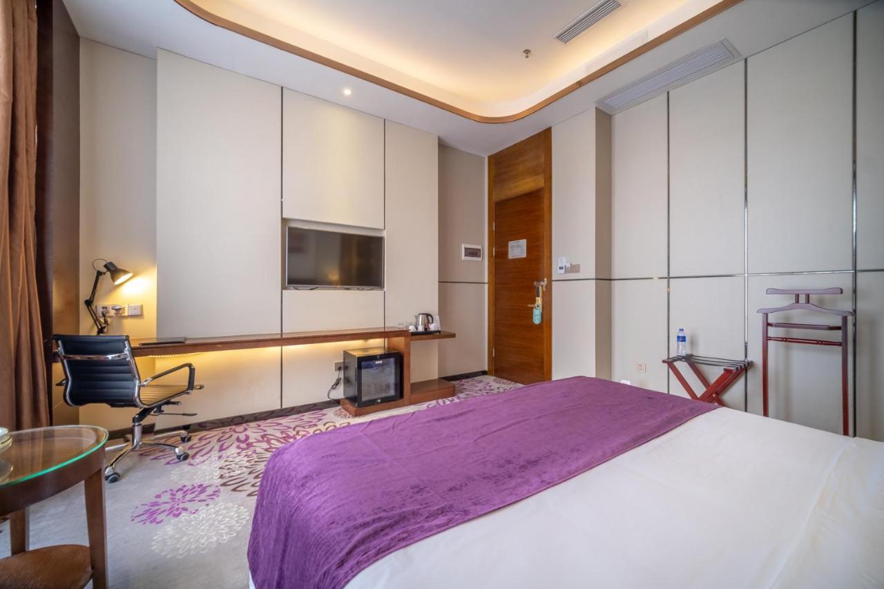Relteem Hotel Zhongshan  Extérieur photo