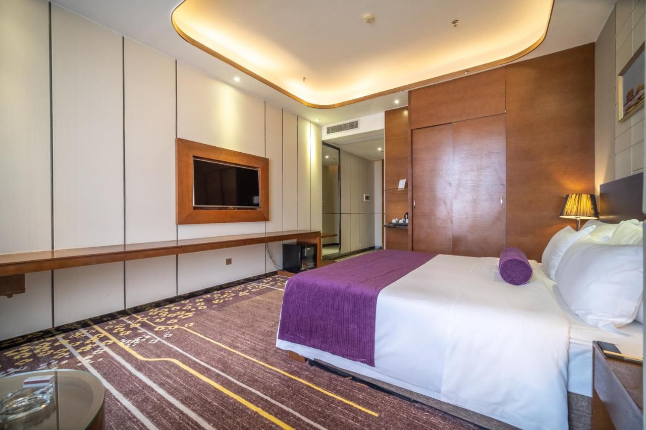 Relteem Hotel Zhongshan  Extérieur photo